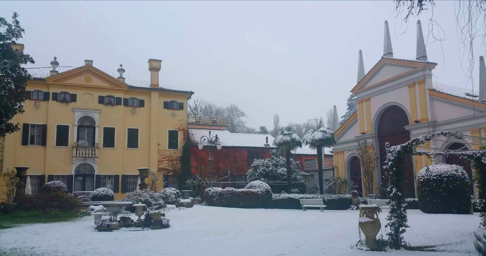 MATRIMONIO INVERNALE VILLA SELMI IDEALE