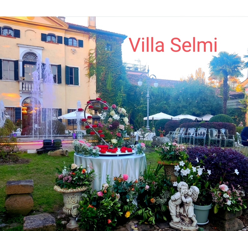 MATRIMONIO IN VILLA SELMI: VIAGGIO EMOZIONALE 13 Matrimonio in Villa Selmi: viaggio emozionale