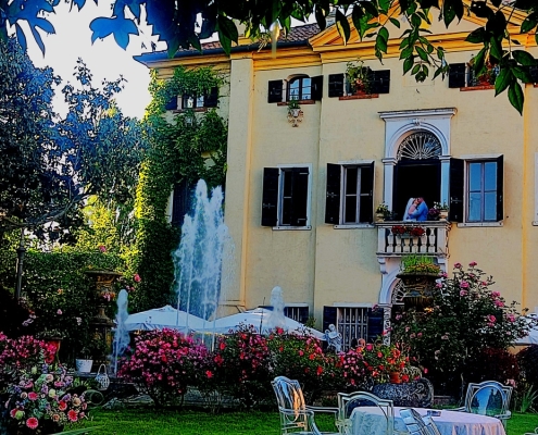 TEL +39 3914881688 MATRIMONIO CONSULTA DISPONIBILITÀ E PREZZI 1 Matrimonio Ferrara